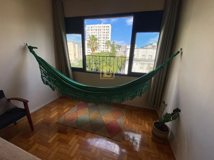 Foto 1 de Apartamento com 1 Quarto à venda, 42m² em Centro, Rio de Janeiro