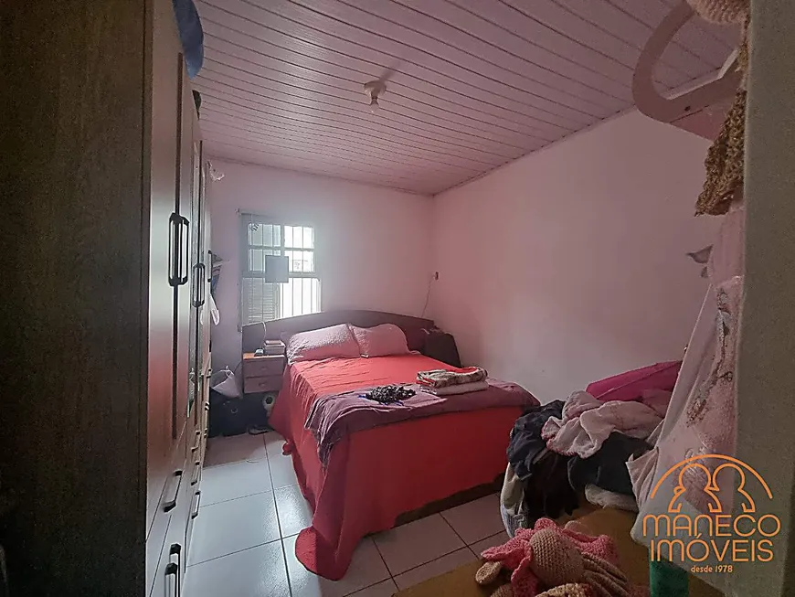 Foto 1 de Casa com 2 Quartos à venda, 60m² em Castelo, Santos