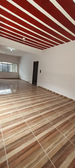 Foto 1 de Galpão/Depósito/Armazém à venda, 172m² em Topolândia, São Sebastião