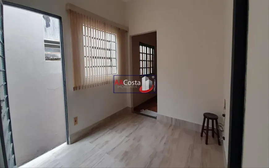 Foto 1 de Casa com 3 Quartos à venda, 114m² em Centro, Franca