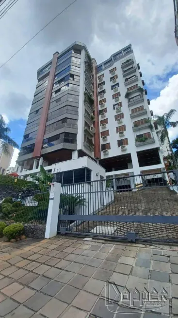 Foto 1 de Apartamento com 3 Quartos para alugar, 195m² em Centro, Novo Hamburgo