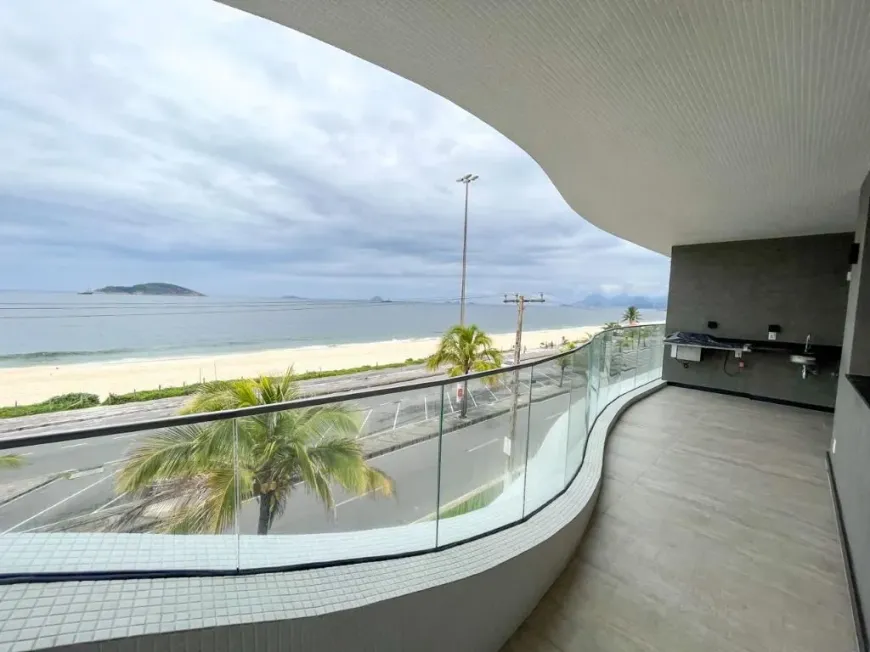 Foto 1 de Apartamento com 3 Quartos à venda, 136m² em Piratininga, Niterói