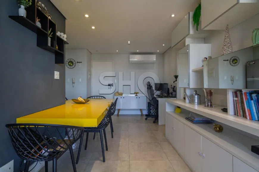 Foto 1 de Apartamento com 2 Quartos à venda, 62m² em Vila Romana, São Paulo