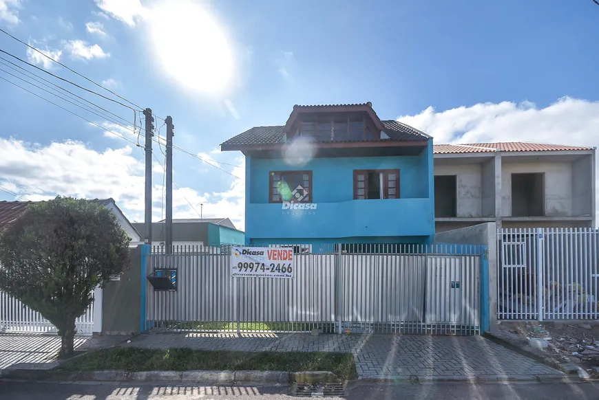 Foto 1 de Sobrado com 4 Quartos à venda, 191m² em Cidade Industrial, Curitiba