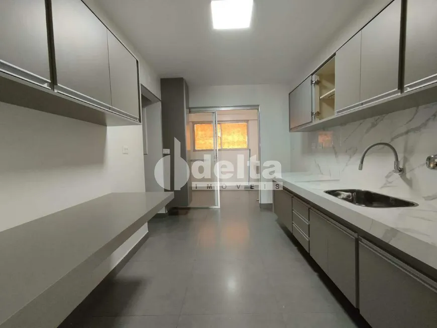 Foto 1 de Apartamento com 3 Quartos à venda, 154m² em Centro, Uberlândia
