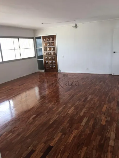 Foto 1 de Apartamento com 3 Quartos à venda, 117m² em Vila Adyana, São José dos Campos