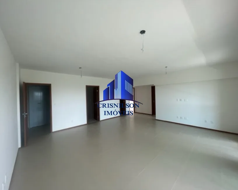 Foto 1 de Apartamento com 4 Quartos à venda, 142m² em Alphaville I, Salvador