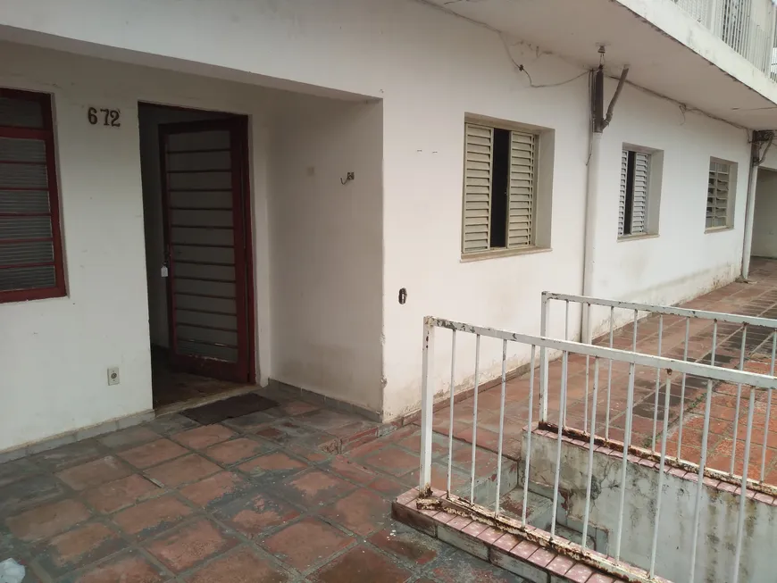 Foto 1 de Casa com 2 Quartos para alugar, 60m² em São Bernardo, Campinas