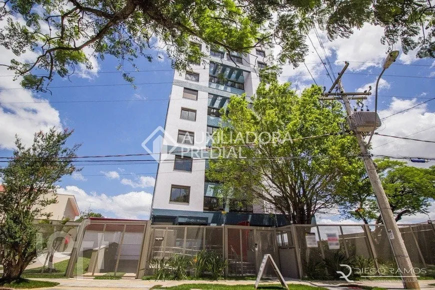 Foto 1 de Apartamento com 2 Quartos à venda, 62m² em Jardim do Salso, Porto Alegre