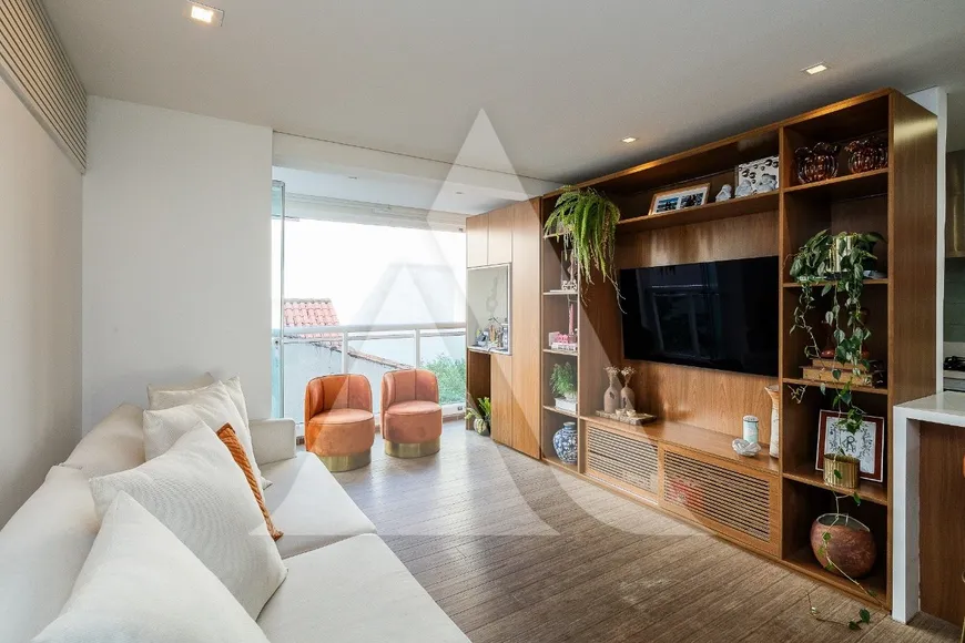 Foto 1 de Apartamento com 1 Quarto à venda, 68m² em Vila Nova Conceição, São Paulo