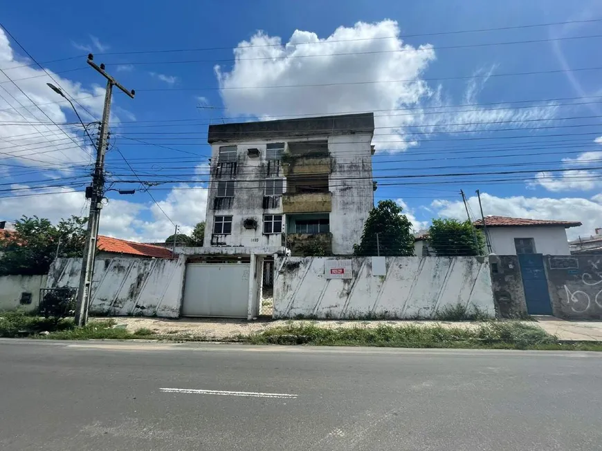 Foto 1 de com 3 Quartos para alugar, 222m² em Centro, Teresina