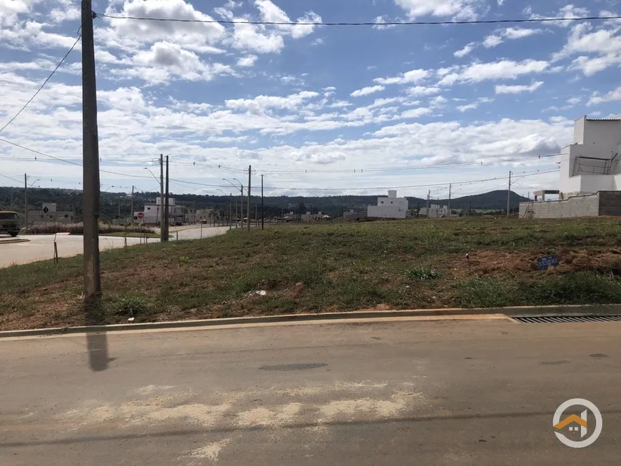 Foto 1 de Lote/Terreno à venda, 388m² em Jardins Parma, Senador Canedo