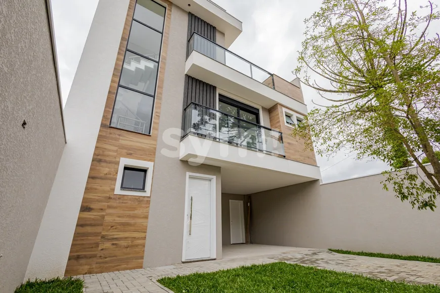 Foto 1 de Casa de Condomínio com 3 Quartos à venda, 162m² em Orleans, Curitiba