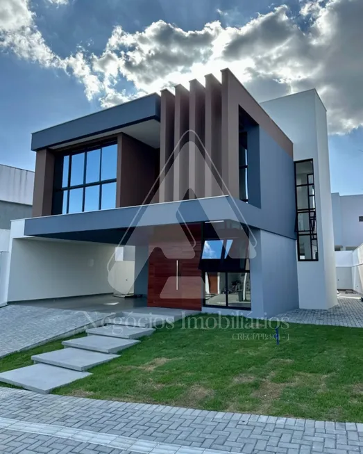Foto 1 de Casa de Condomínio com 4 Quartos à venda, 236m² em Itararé, Campina Grande