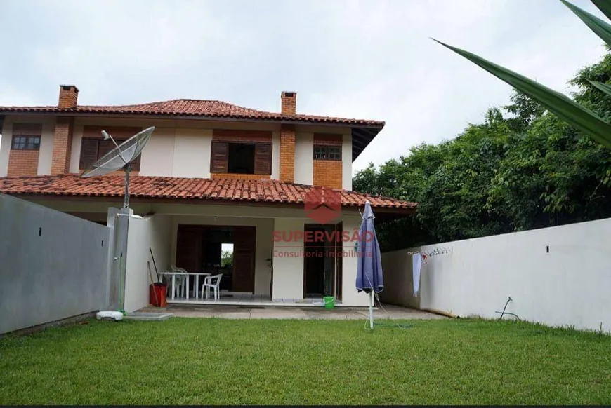 Foto 1 de Casa com 3 Quartos à venda, 143m² em Praia Brava, Florianópolis