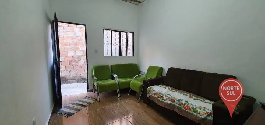 Foto 1 de Casa com 2 Quartos à venda, 62m² em Tangará, Mário Campos