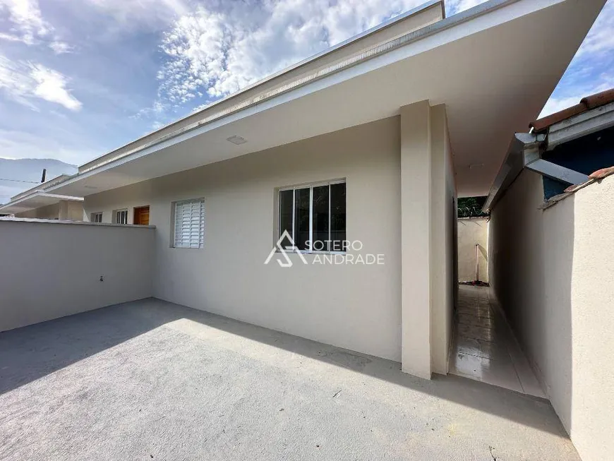 Foto 1 de Casa com 2 Quartos para alugar, 40m² em Massaguaçu, Caraguatatuba