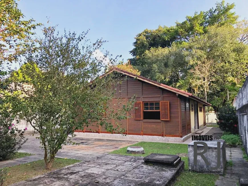 Foto 1 de Casa com 4 Quartos à venda, 237m² em Vargem Grande, Rio de Janeiro