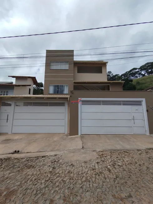 Foto 1 de Cobertura com 3 Quartos à venda, 300m² em Violeira, Viçosa