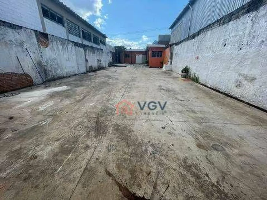 Foto 1 de Lote/Terreno à venda, 350m² em Pedreira, São Paulo