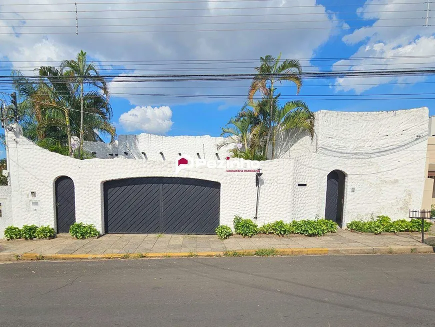 Foto 1 de Casa com 4 Quartos para alugar, 357m² em Vila Claudia, Limeira