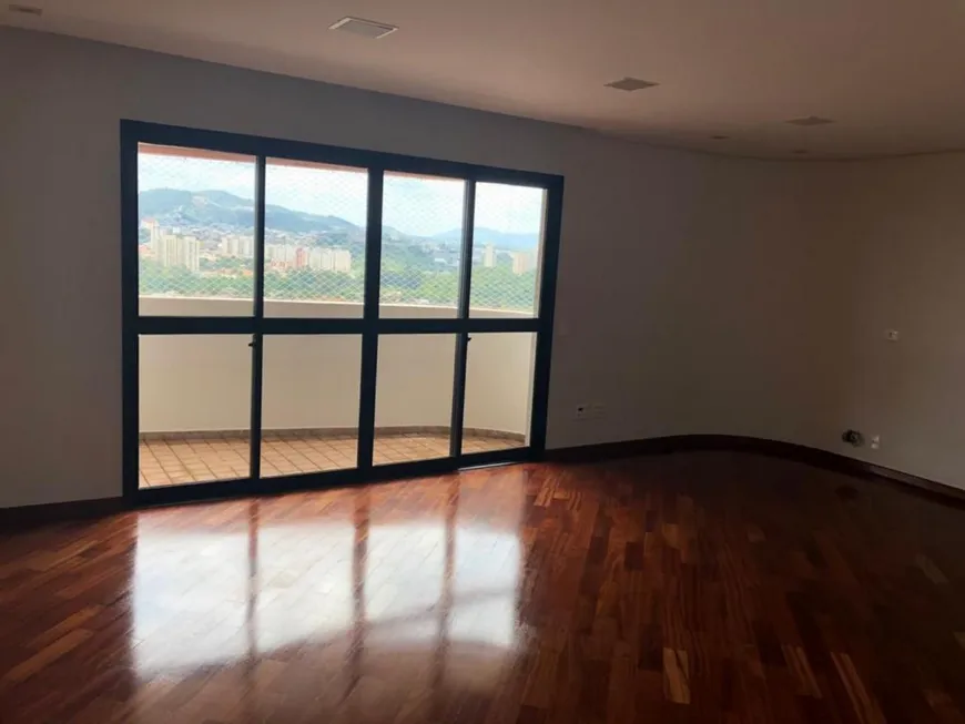 Foto 1 de Apartamento com 4 Quartos para alugar, 210m² em Alphaville Industrial, Barueri