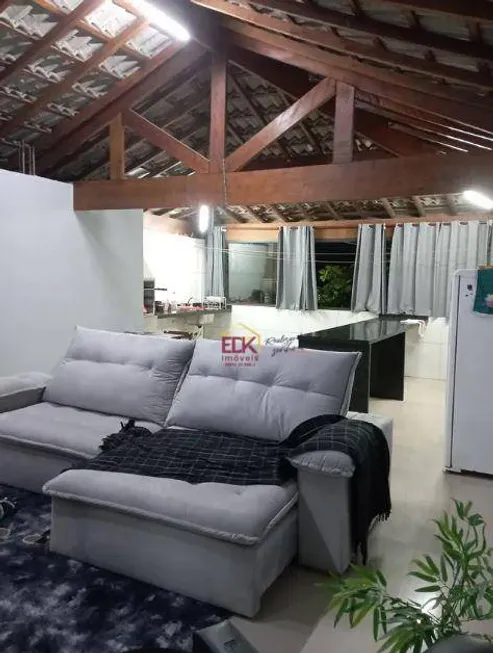 Foto 1 de Sobrado com 4 Quartos à venda, 300m² em Loteamento Jardim Helena, São José dos Campos
