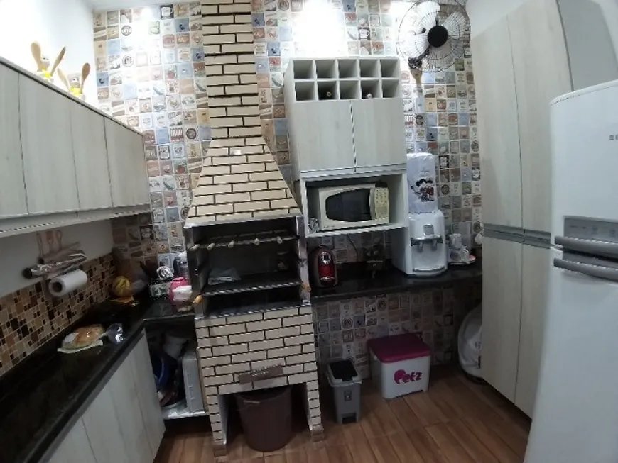 Foto 1 de Casa com 3 Quartos à venda, 160m² em Parque Sao Benedito, Pindamonhangaba