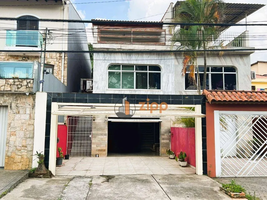 Foto 1 de Sobrado com 3 Quartos à venda, 130m² em Vila Pedra Branca, São Paulo