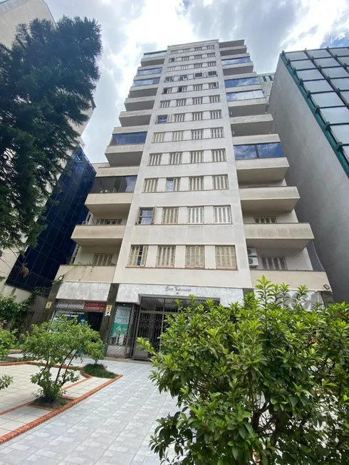 Foto 1 de Apartamento com 4 Quartos à venda, 155m² em Centro Histórico, Porto Alegre