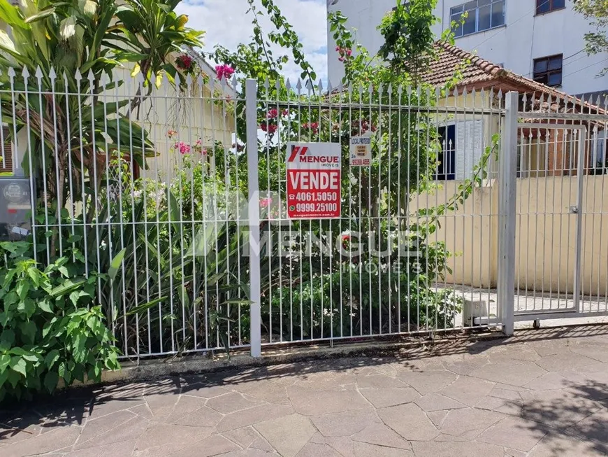 Foto 1 de Casa com 3 Quartos à venda, 100m² em Cristo Redentor, Porto Alegre