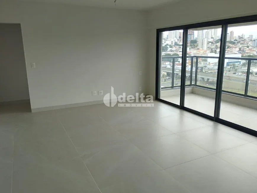 Foto 1 de Apartamento com 3 Quartos para alugar, 127m² em Morada da Colina, Uberlândia