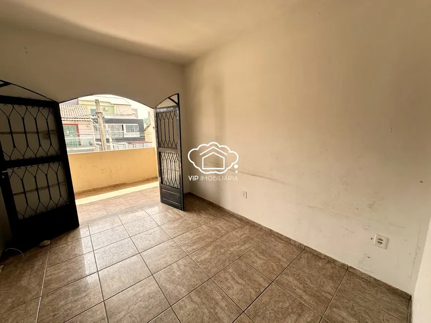 Foto 1 de Casa com 2 Quartos para alugar, 65m² em Campo Grande, Rio de Janeiro