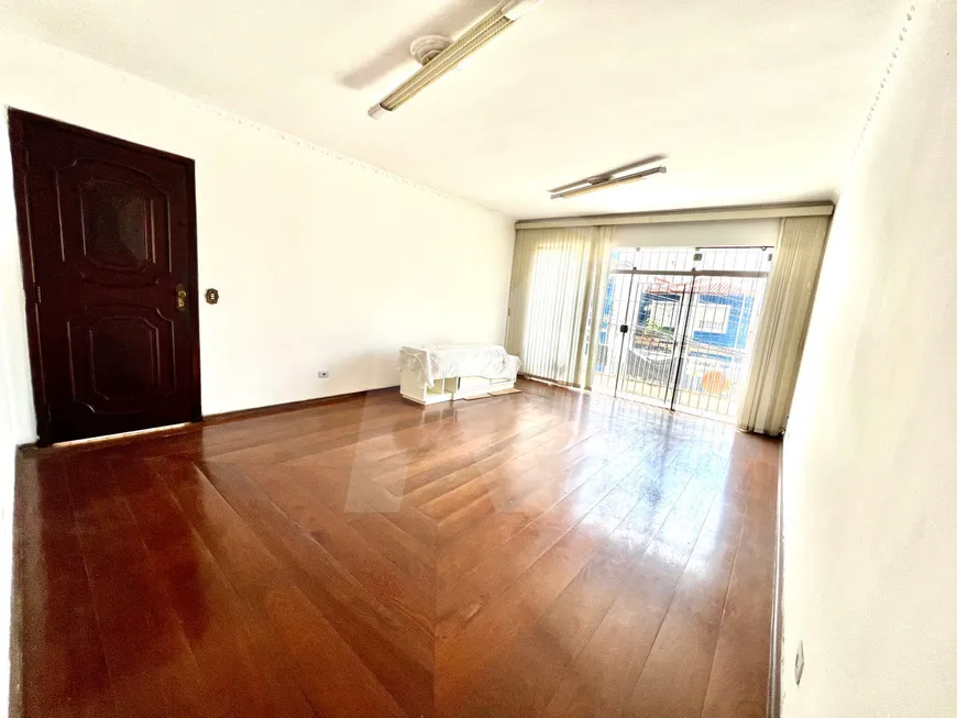 Foto 1 de Sobrado com 3 Quartos para alugar, 340m² em Santana, São Paulo