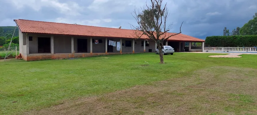 Foto 1 de Fazenda/Sítio com 3 Quartos à venda, 150m² em Zona Rural, Pilar do Sul