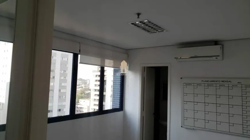 Foto 1 de Sala Comercial à venda, 30m² em Santo Amaro, São Paulo