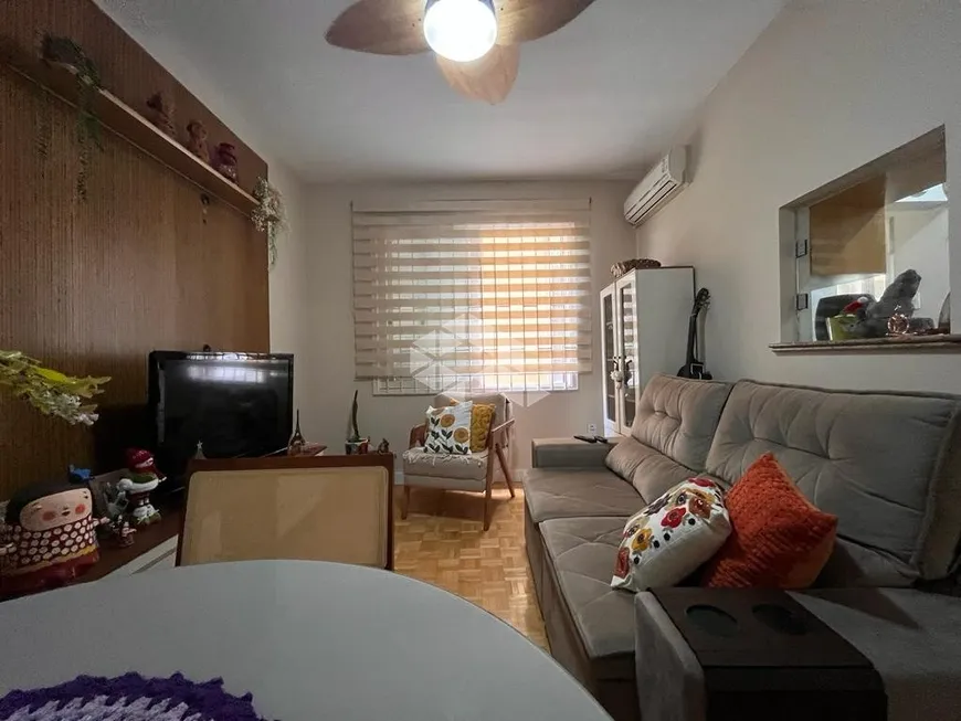 Foto 1 de Apartamento com 2 Quartos à venda, 75m² em Farroupilha, Porto Alegre