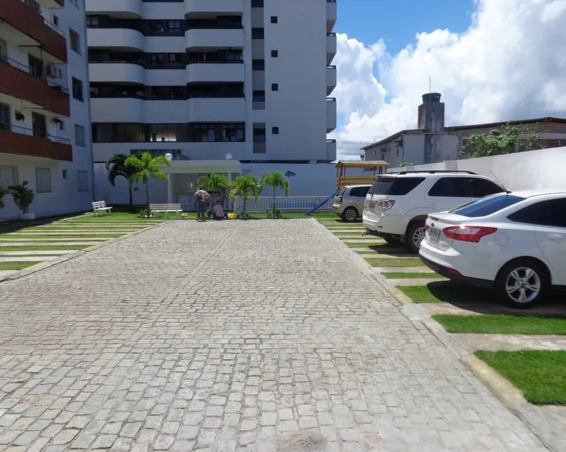 Foto 1 de Apartamento com 3 Quartos à venda, 114m² em Jardim Aeroporto, Lauro de Freitas