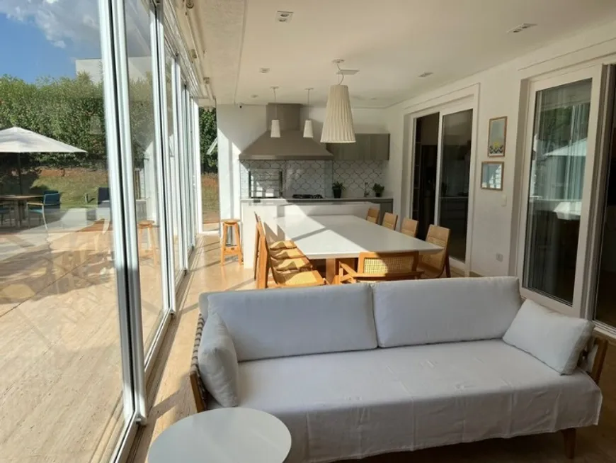 Foto 1 de Casa de Condomínio com 4 Quartos para venda ou aluguel, 386m² em Condominio Lago Azul Golf Clube, Aracoiaba da Serra