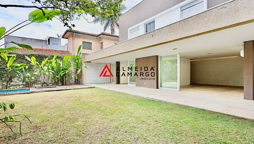 Foto 1 de Casa com 3 Quartos à venda, 329m² em Jardim Paulistano, São Paulo