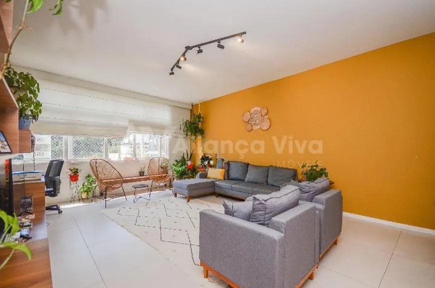 Foto 1 de Apartamento com 3 Quartos à venda, 136m² em Cosme Velho, Rio de Janeiro