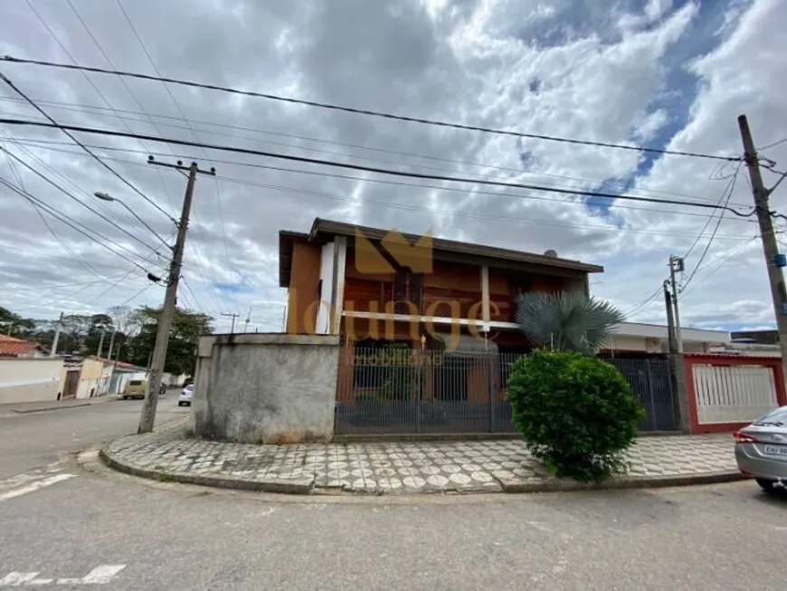 Foto 1 de Sobrado com 4 Quartos à venda, 289m² em Alem Ponte, Sorocaba