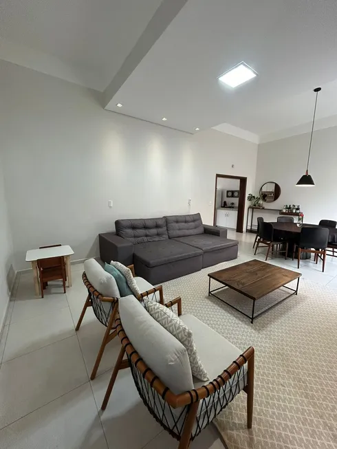 Foto 1 de Casa com 3 Quartos à venda, 170m² em São José, Franca