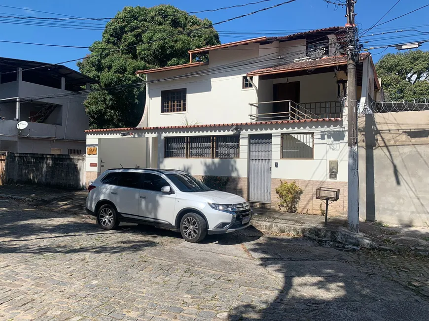Foto 1 de Casa com 4 Quartos à venda, 400m² em Prainha, Vila Velha