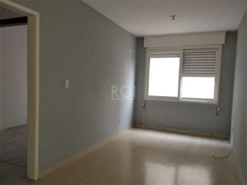 Foto 1 de Apartamento com 1 Quarto à venda, 42m² em Camaquã, Porto Alegre