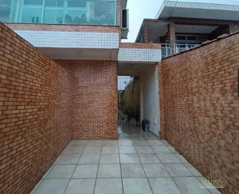 Foto 1 de Casa com 3 Quartos à venda, 103m² em Catiapoa, São Vicente