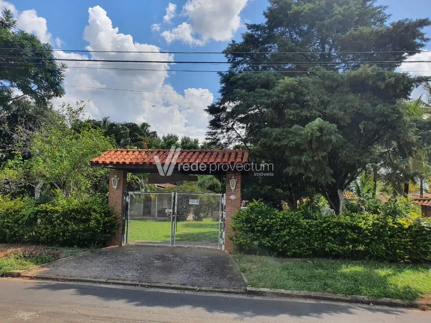 Foto 1 de Fazenda/Sítio com 2 Quartos à venda, 180m² em Parque Xangrilá, Campinas
