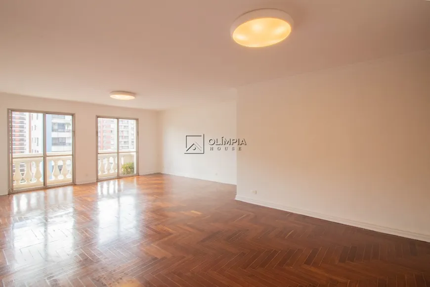 Foto 1 de Apartamento com 4 Quartos para alugar, 178m² em Jardim Paulista, São Paulo