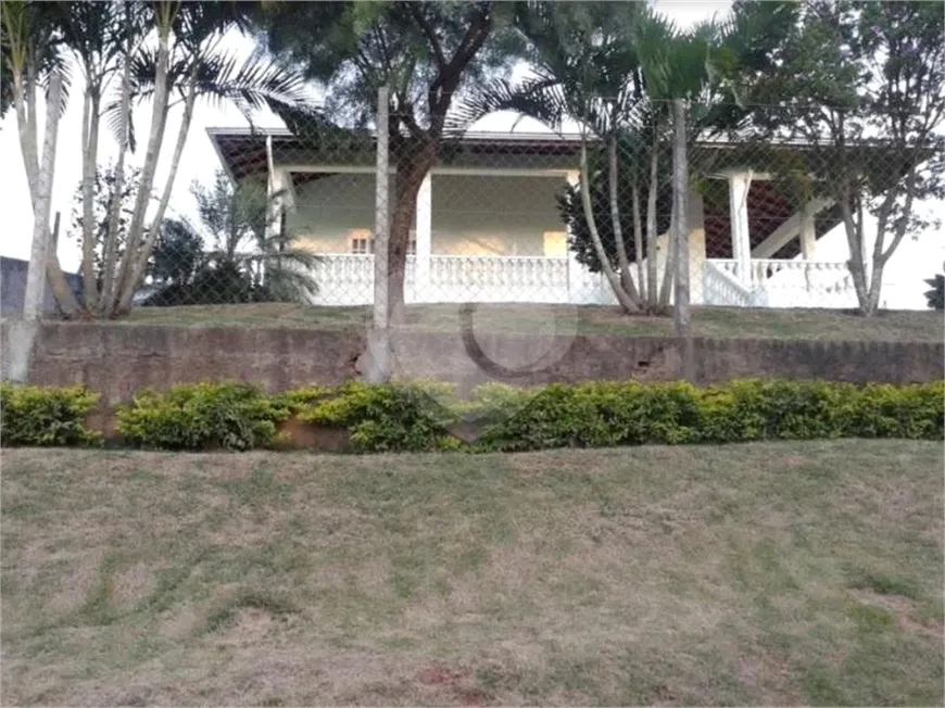 Foto 1 de Fazenda/Sítio com 3 Quartos à venda, 450m² em Santa Clara, Jundiaí