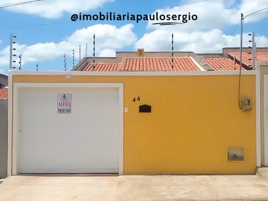 Foto 1 de Casa com 2 Quartos para alugar, 60m² em Ancuri, Itaitinga